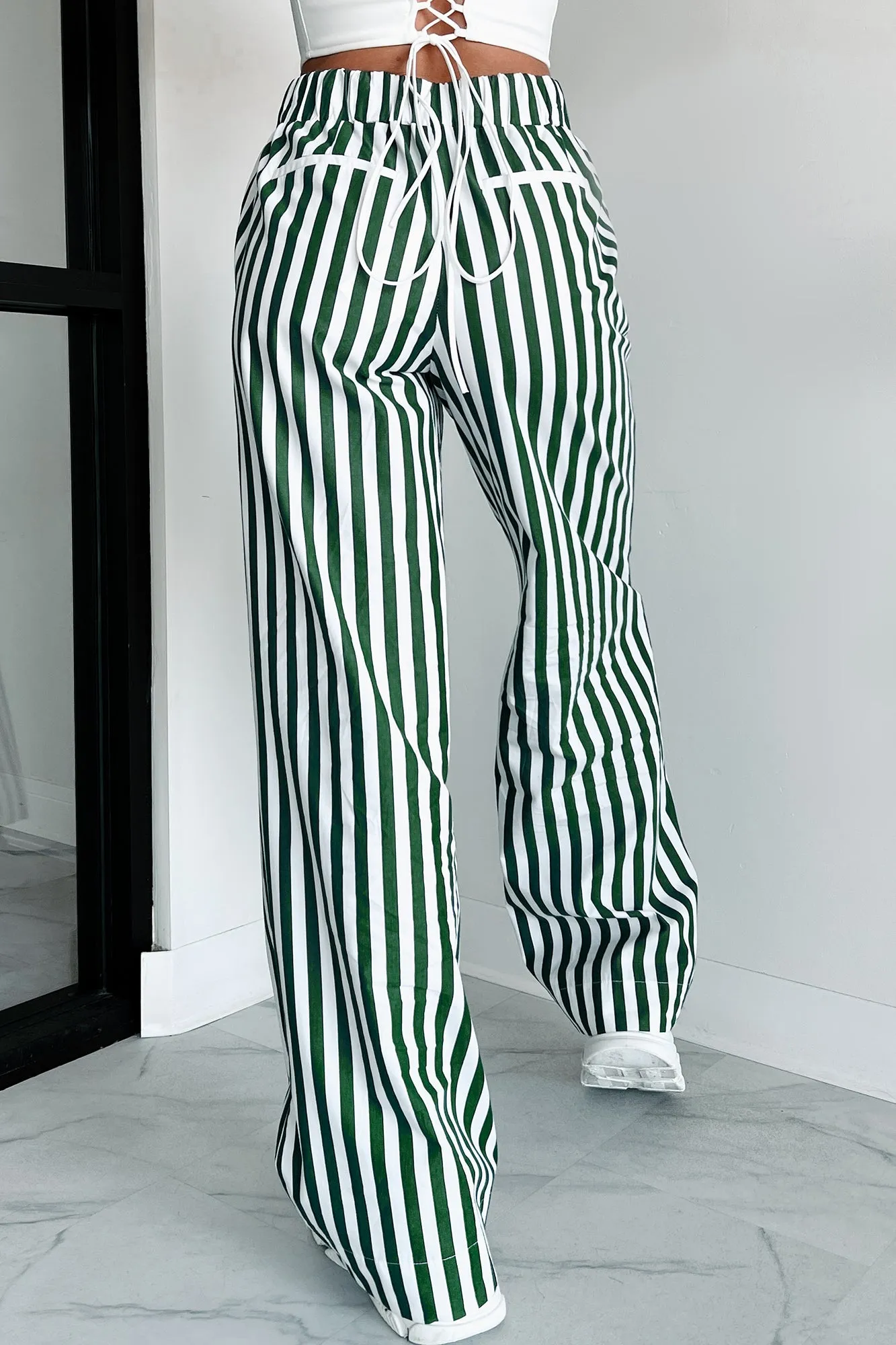 Cute On The Coast Wide Leg Stripe Pants (Hunter Green/White)