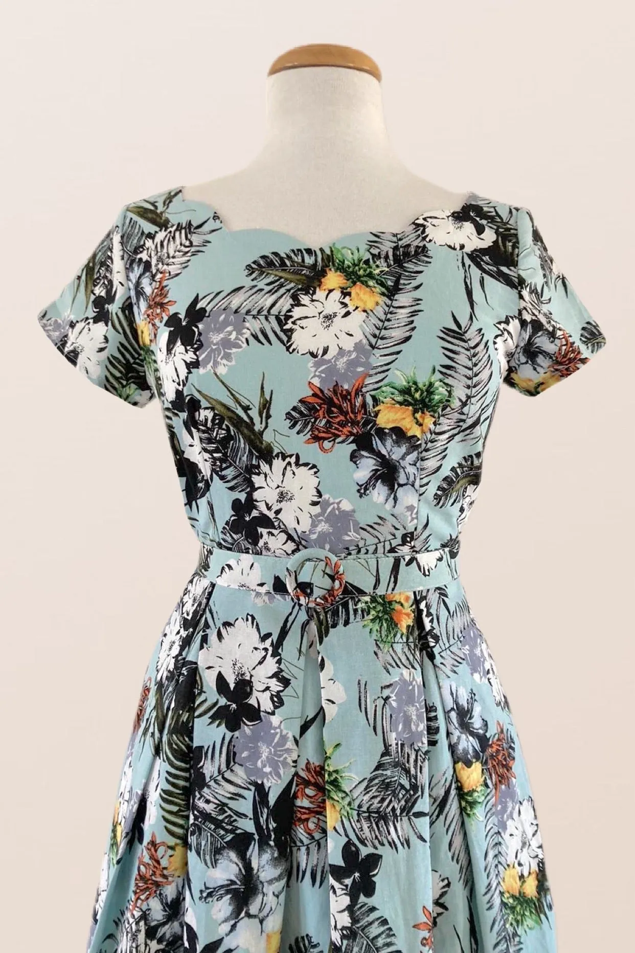 Laura Tiki Print Dress