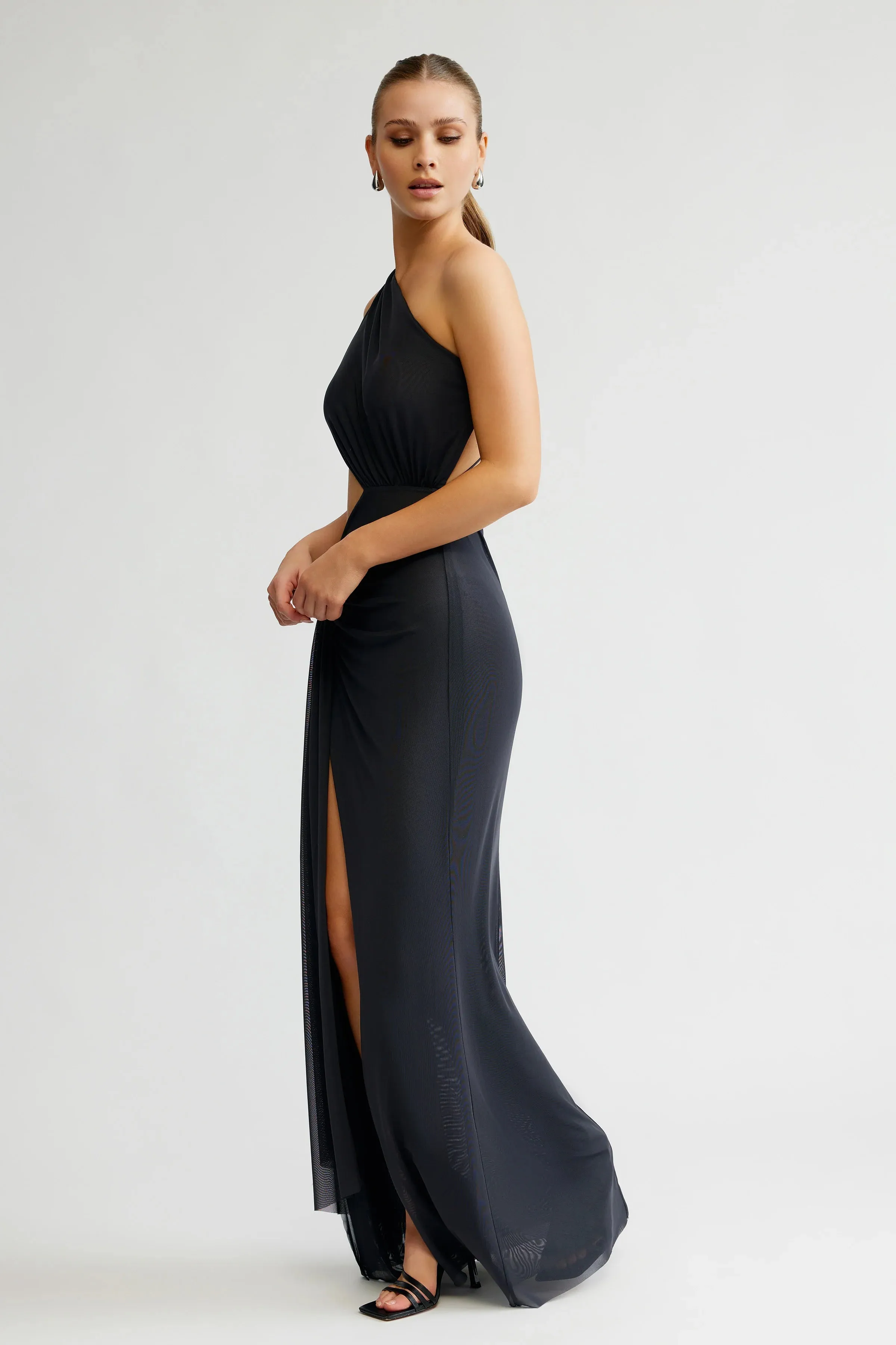 The Zaniah Dress Charcoal