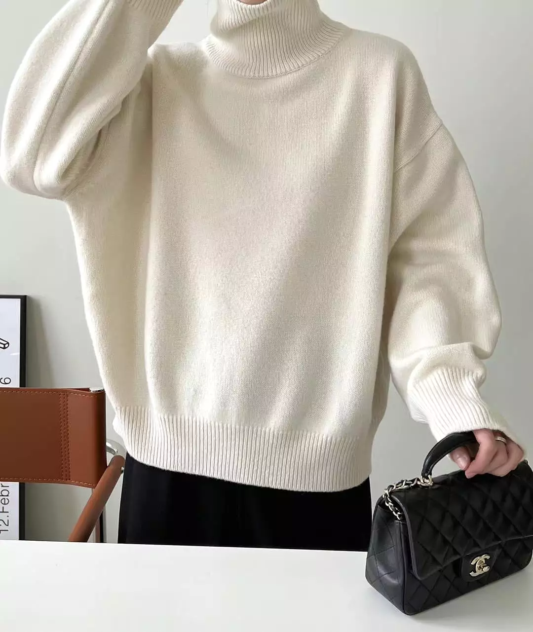 Turtle Neck Sweater Cream