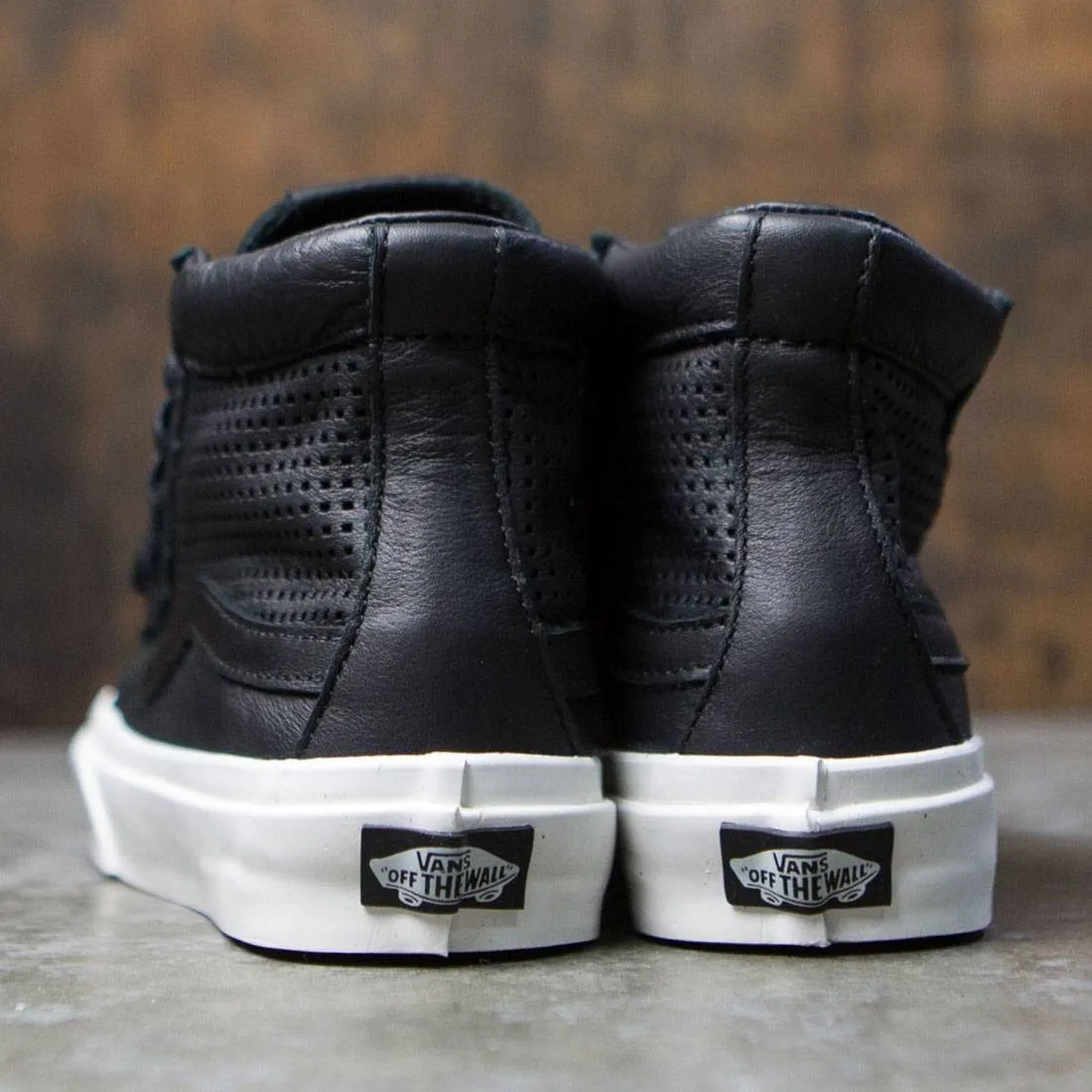 Vans Women Sk8-Hi Slim Cutout DX - Square (black)