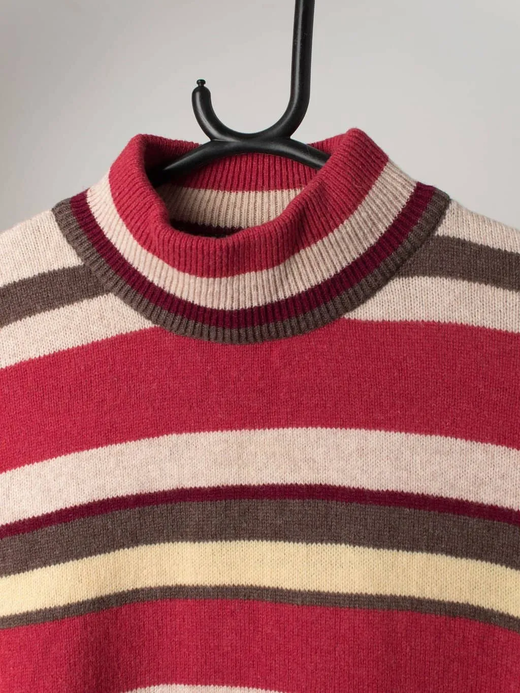 Vintage Laura Ashley wool turtle neck sweater – Small / Medium